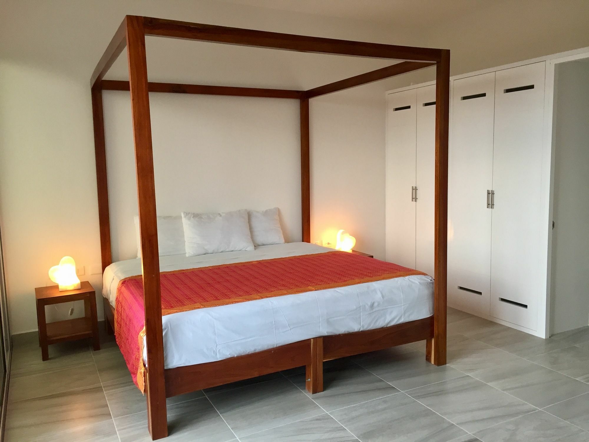 Ocean Zen Suites On 5Th Avenue - Adults Only Плая-дель-Кармен Экстерьер фото